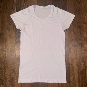 Lululemon Swiftly Tech Short Sleeve